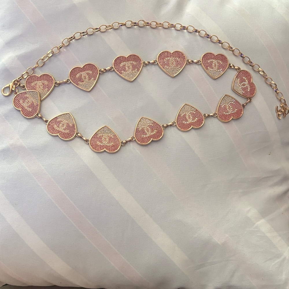 Gold-Tone Pink Heart Link belt